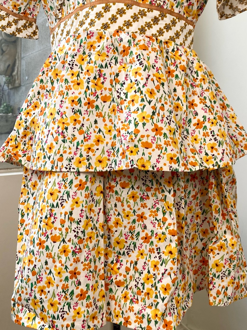 Lost + Wander NWT Spring Sunrise Yellow Multi Floral Tiered Mini Dress, Size M - Picture 8 of 12